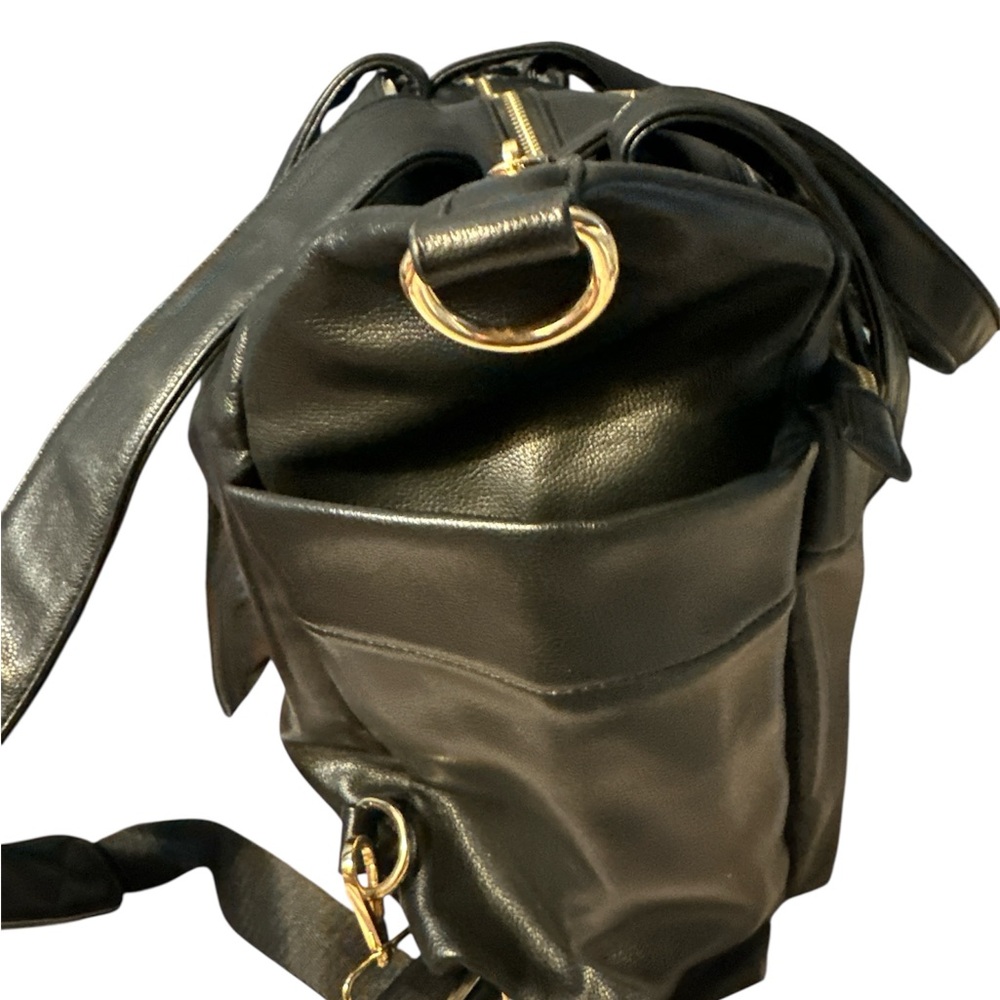 Miss fong soft Black Leather Baby Bag so many pockets insulated good accents new - Picture 3 of 16